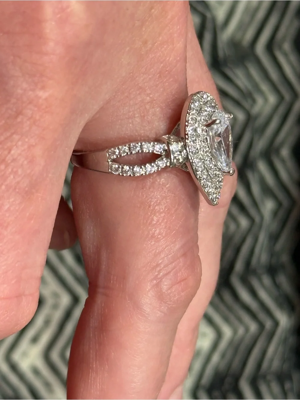 NWT-3CTW Sterling Silver double-halo pear/teardrop moissanite engagement ring